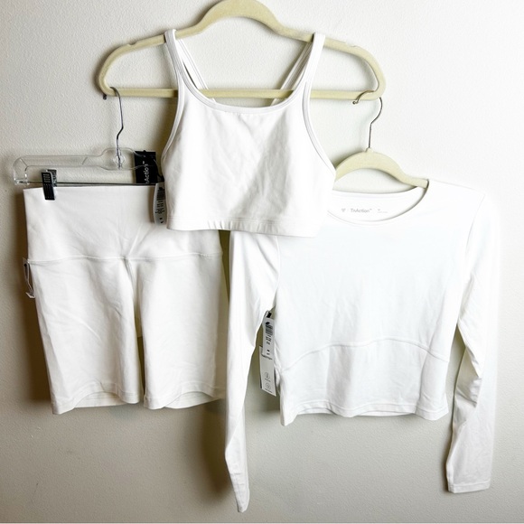 Aritzia Tops - NWT TnAction Aritizia 3-piece set size: M